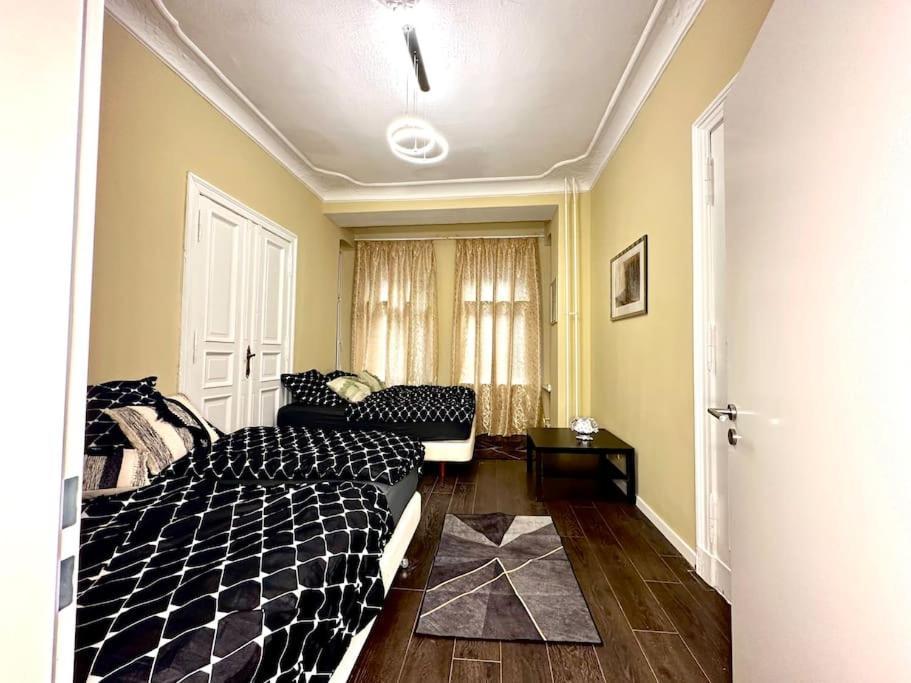 Schoenes Grosses Apartment Im Zentrum Berlins 외부 사진
