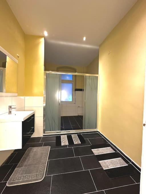 Schoenes Grosses Apartment Im Zentrum Berlins 외부 사진
